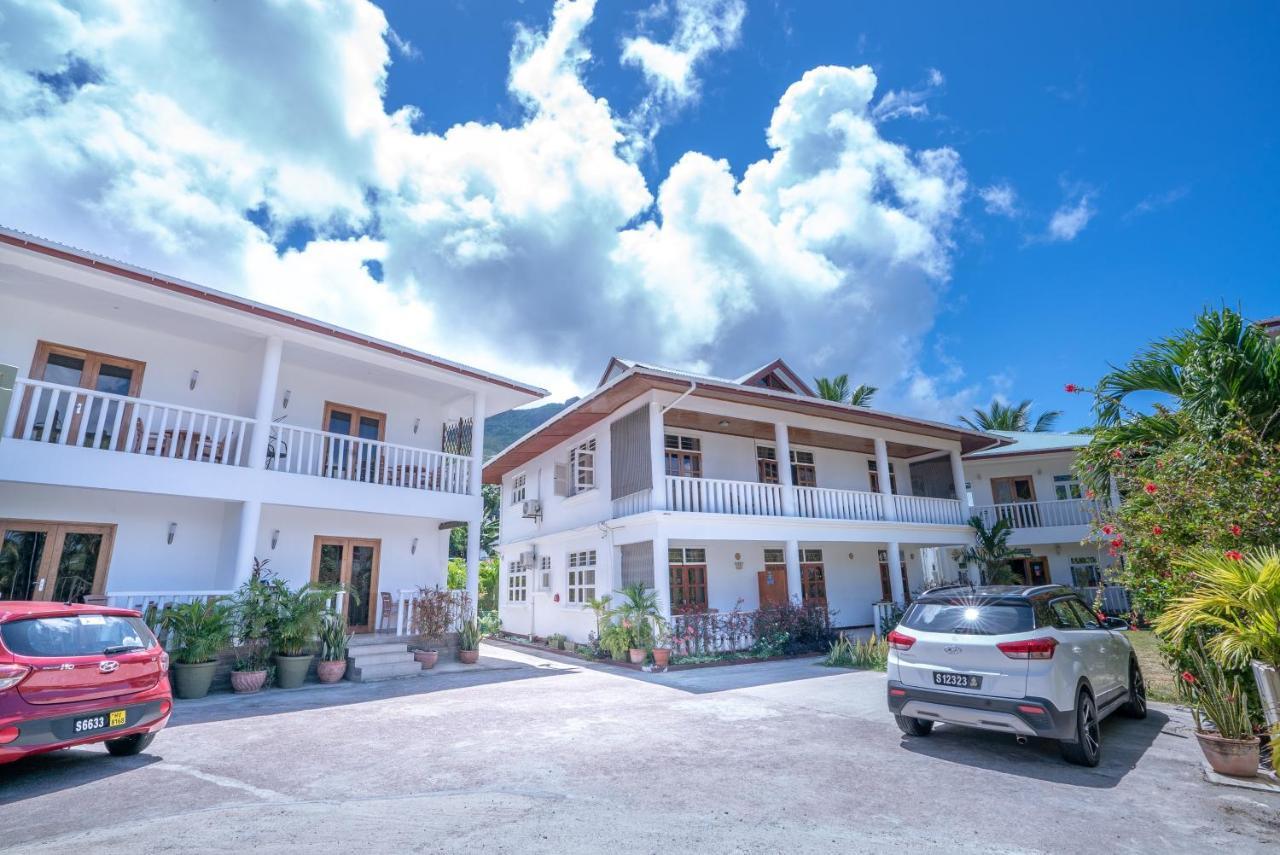 La Maison Hibiscus Self Catering Accommodation โบวาลง ภายนอก รูปภาพ