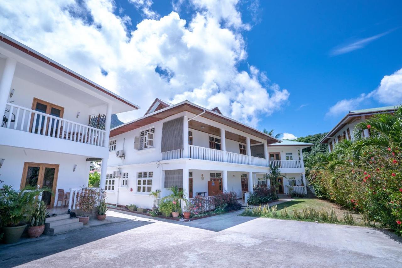 La Maison Hibiscus Self Catering Accommodation โบวาลง ภายนอก รูปภาพ